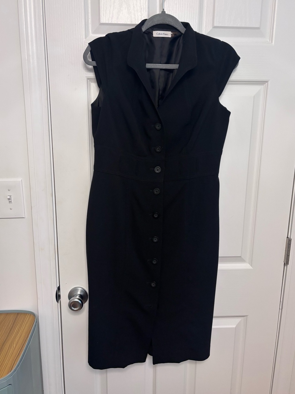 Calvin Klein Black Sleeveless Button-Front Midi Dress